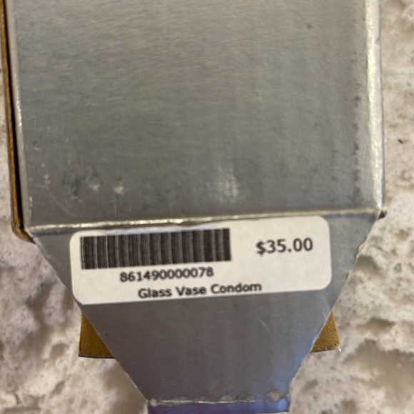 Invotis floating glass vase condom. - Picture 3 of 4